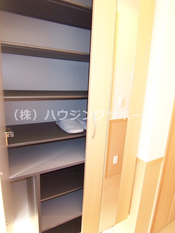 サンモールめじろ台 洗面所