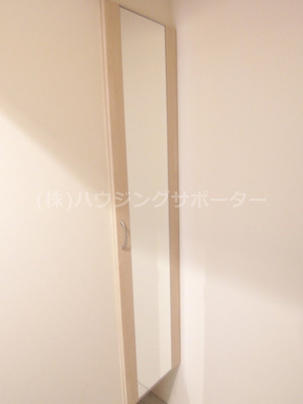 ディラヴェール八王子 玄関