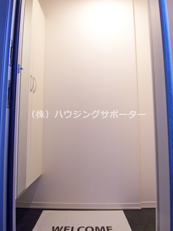 サウダージ元横山 玄関