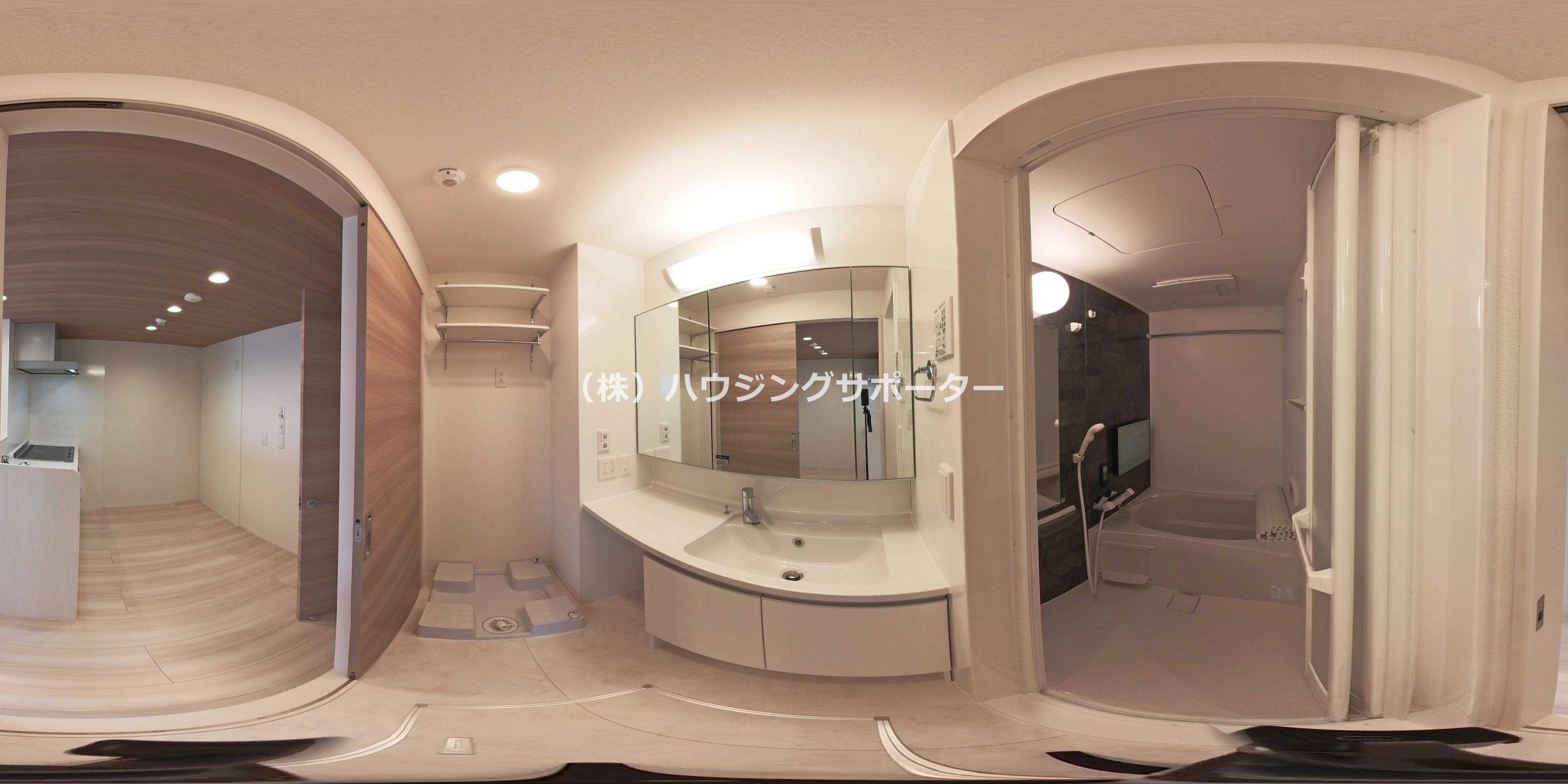 ５号室のパノラマ画像です（１号室は方角、左右反転）※写真は205