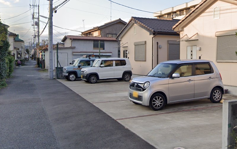 メランジュ　C棟 駐車場