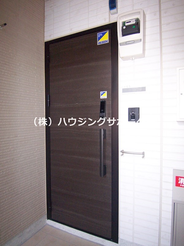 Dフラット台町 玄関