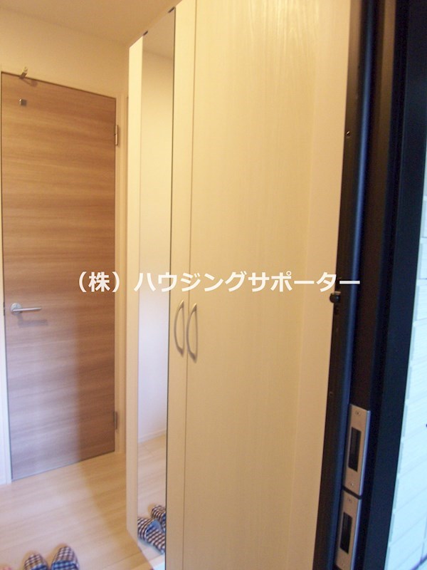 Dフラット台町 玄関