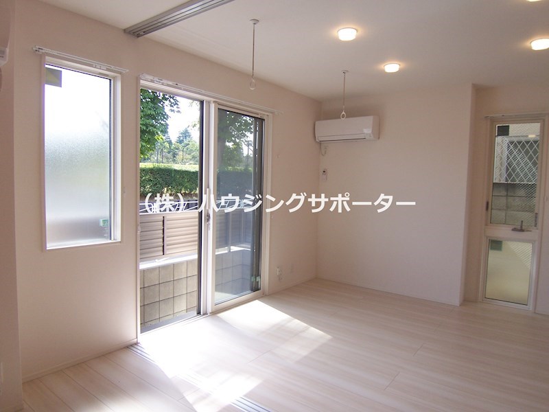 Dフラット台町 リビング