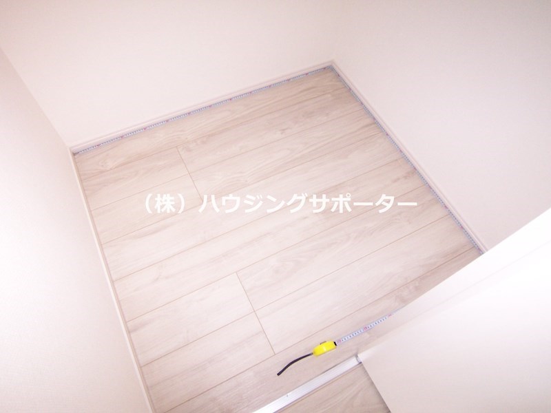 リブリ　KOYO並木 収納