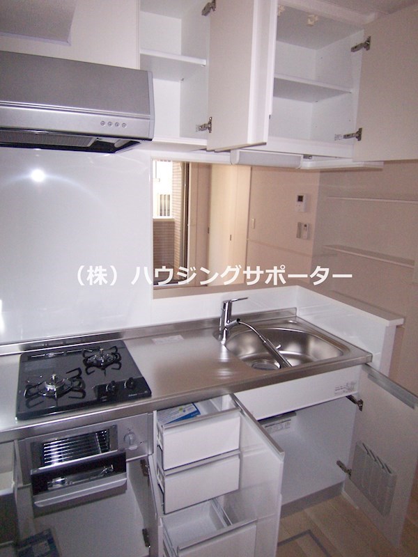 エクセレント　フィオーレA キッチン