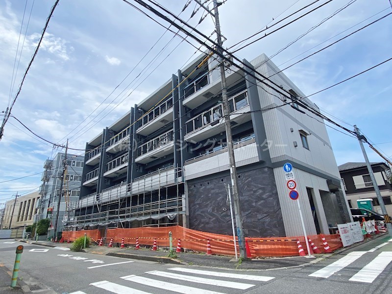 シャン・ヴァロン明神町 外観